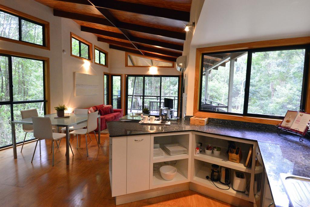Ecoasis Villa Uki Bagian luar foto